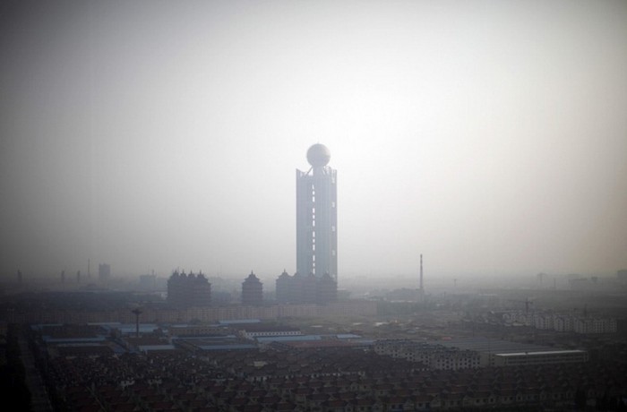 Самое богатое село в Китае построило отель-небоскреб 